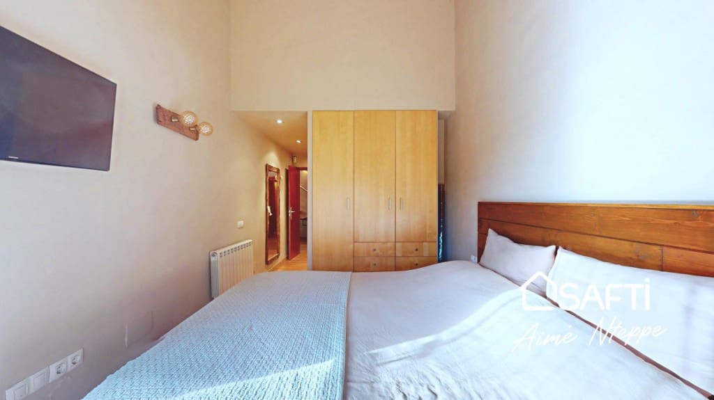 Chalet de 5 habitaciones en Sant Julià de Ramis en venta con piscina - 650.000 € (Ref: 9820298)