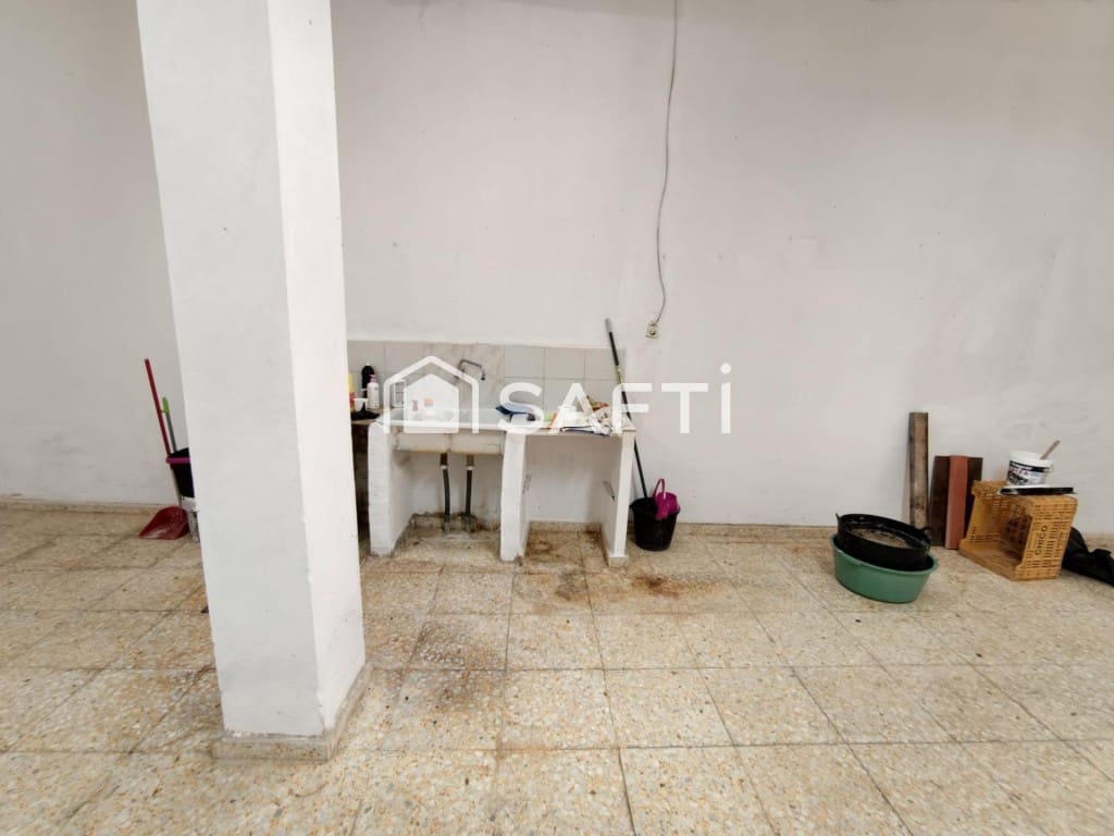 Commerciale in vendita in Cullera - 185.000 € (Rif: 9820300)