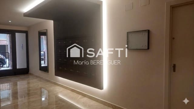 4 soveværelse Lejlighed til salg i Les Corts, Barcelona by - € 600.000 (Ref: 9820301)