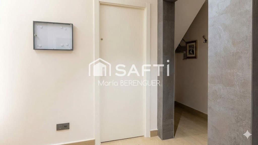 4 makuuhuone Huoneisto myytävänä paikassa Barcelona kaupunki - 600 000 € (Ref: 9820301)