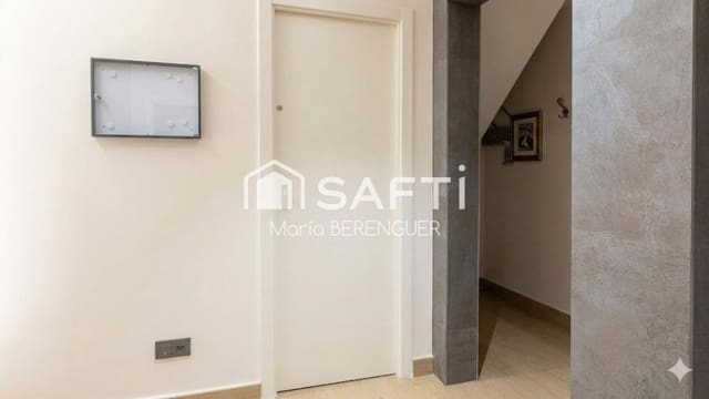 4 soveværelse Lejlighed til salg i Les Corts, Barcelona by - € 600.000 (Ref: 9820301)