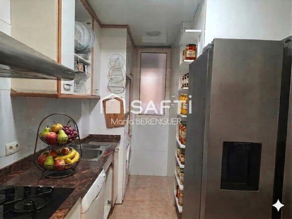 4 makuuhuone Huoneisto myytävänä paikassa Barcelona kaupunki - 600 000 € (Ref: 9820301)