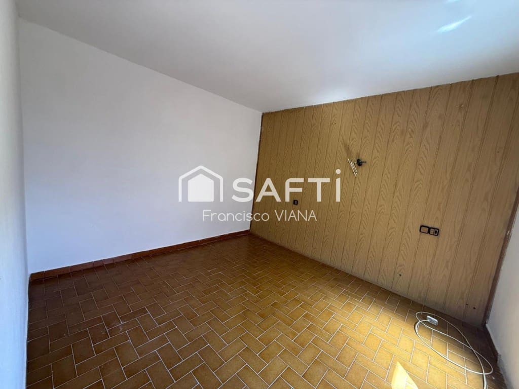 5 chambre Villa/Maison à vendre à Blanes - 230 000 € (Ref: 9822465)
