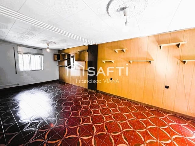 5 chambre Villa/Maison à vendre à Blanes - 230 000 € (Ref: 9822465)