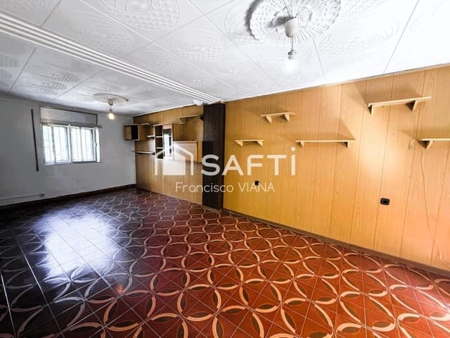 5 chambre Villa/Maison à vendre à Blanes - 230 000 € (Ref: 9822465)