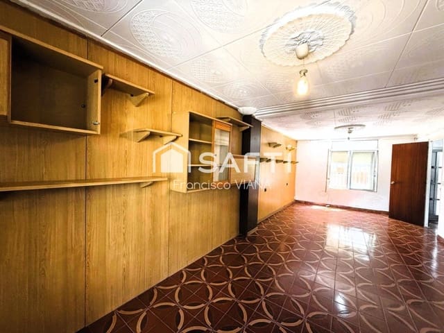 5 chambre Villa/Maison à vendre à Blanes - 230 000 € (Ref: 9822465)