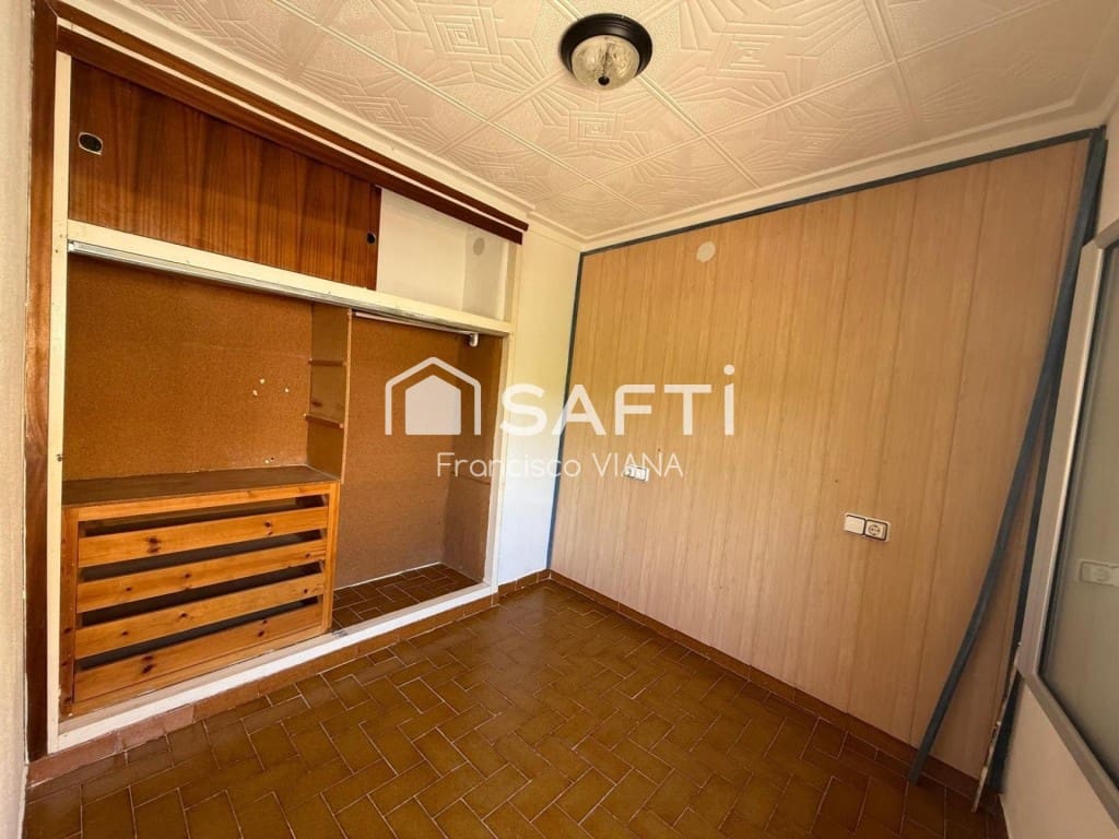 5 chambre Villa/Maison à vendre à Blanes - 230 000 € (Ref: 9822465)