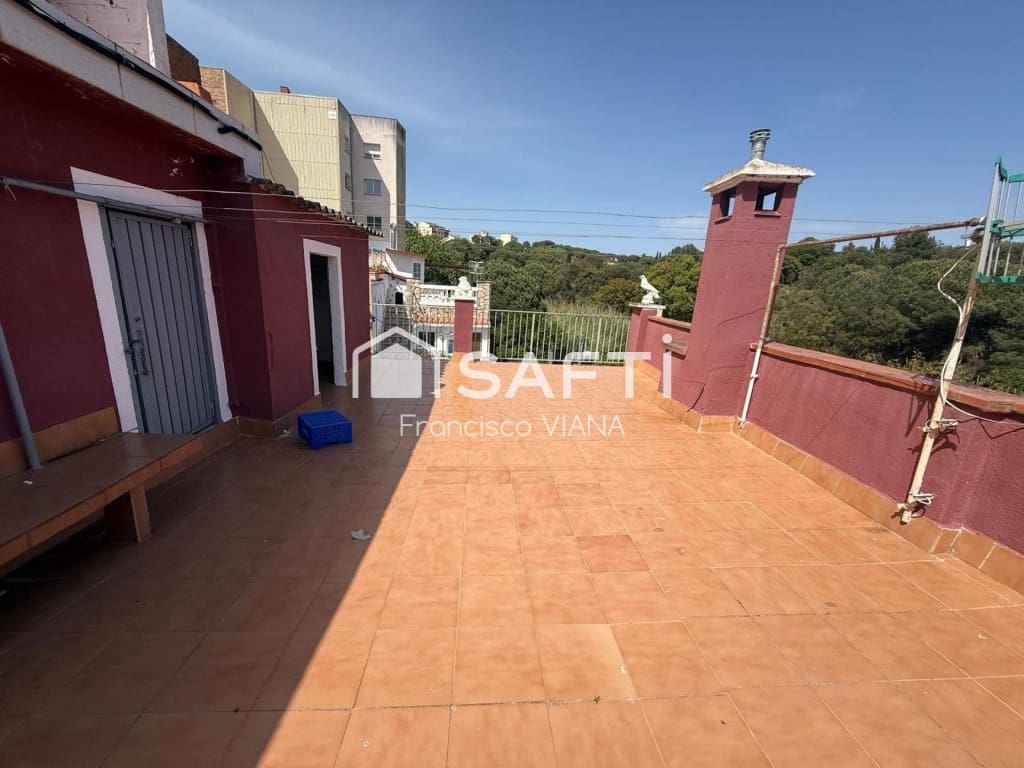 5 chambre Villa/Maison à vendre à Blanes - 230 000 € (Ref: 9822465)