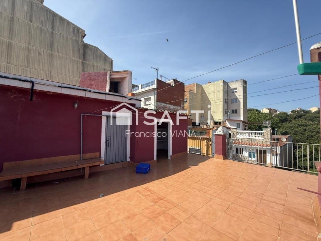 5 chambre Villa/Maison à vendre à Blanes - 230 000 € (Ref: 9822465)