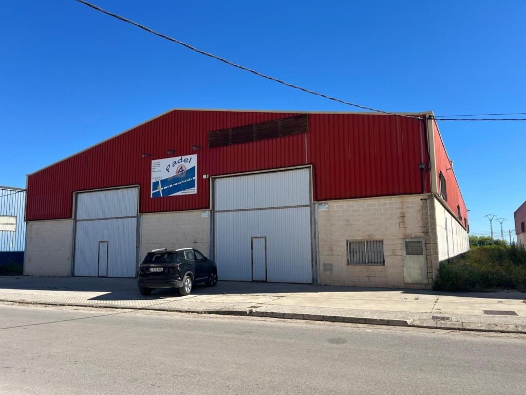 Erhverv til salg i Villanueva de Castellon med garage - € 450.000 (Ref: 9822467)