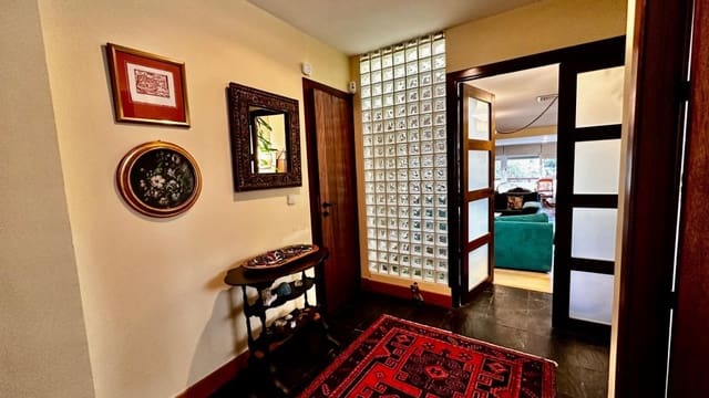 6 soveværelse Villa til salg i Las Rozas de Madrid - € 1.650.000 (Ref: 9822468)