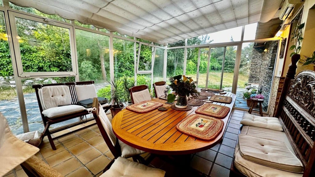 6 soveværelse Villa til salg i Las Rozas de Madrid - € 1.650.000 (Ref: 9822468)