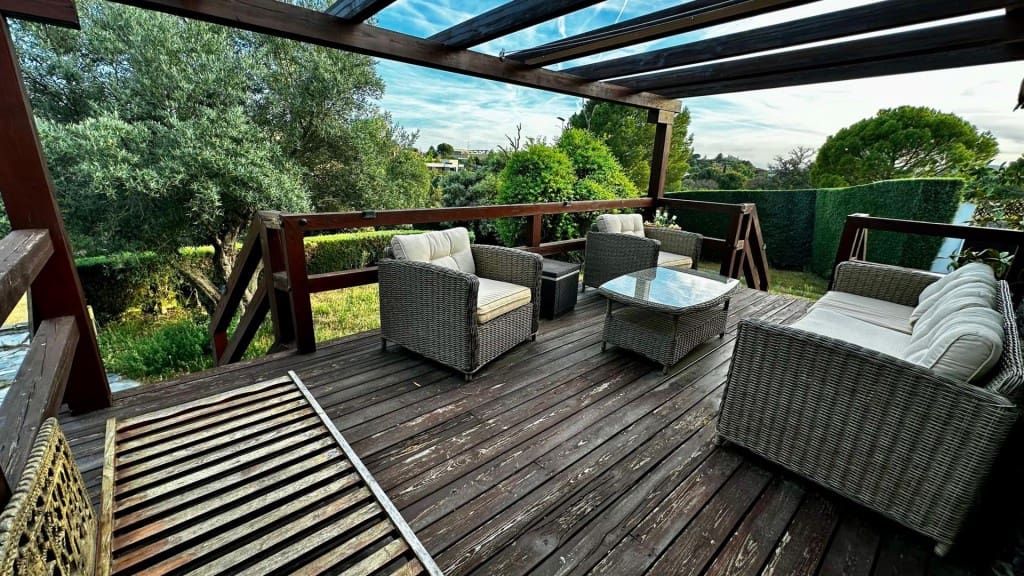 6 soveværelse Villa til salg i Las Rozas de Madrid - € 1.650.000 (Ref: 9822468)