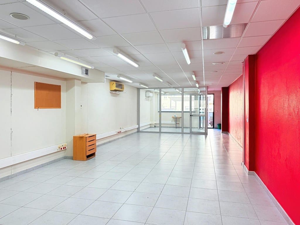 Office for sale in Sant Andreu de la Barca - € 315,000 (Ref: 9822471)