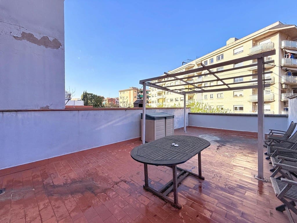 Office for sale in Sant Andreu de la Barca - € 315,000 (Ref: 9822471)