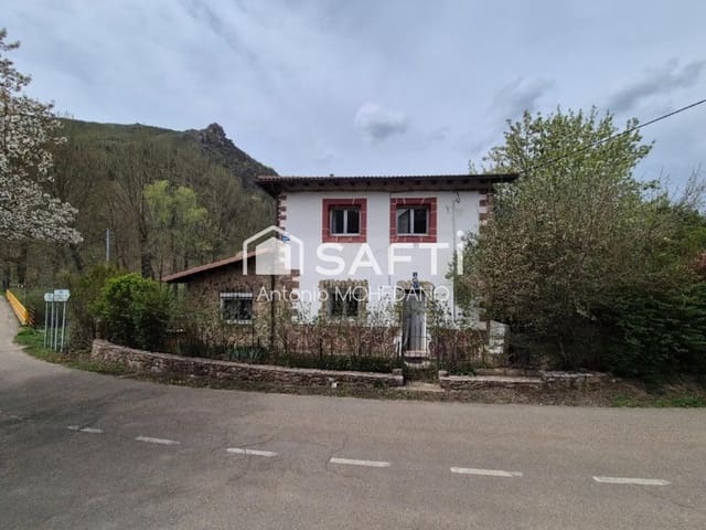 4 bedroom Villa for sale in Cármenes - € 75,000 (Ref: 9822472)