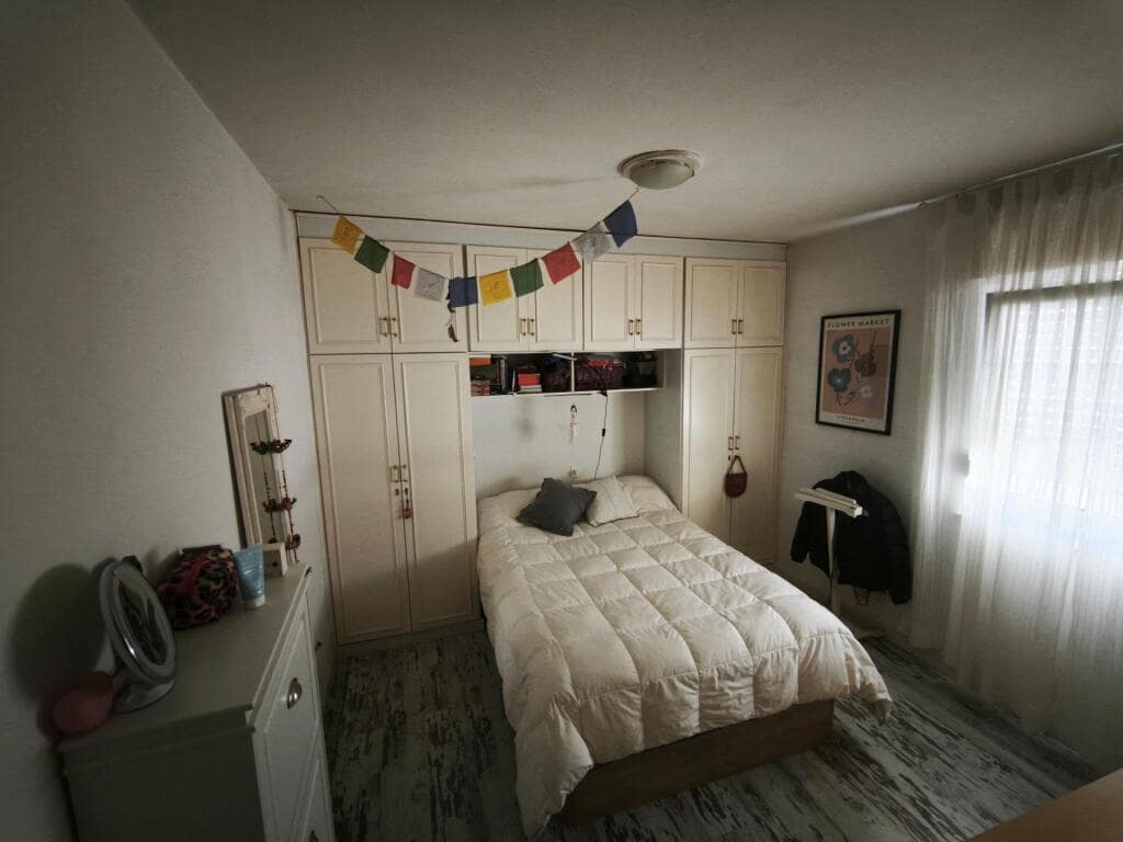 2 bedroom Penthouse for sale in San Andres del Rabanedo - € 140,000 (Ref: 9822475)