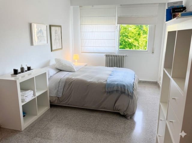 4 soverom Villa til salgs i Petrel / Petrer med garasje - € 388 612 (Ref: 9822477)