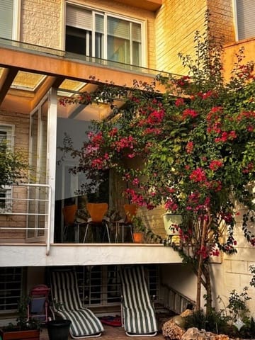 4 soverom Villa til salgs i Petrel / Petrer med garasje - € 388 612 (Ref: 9822477)