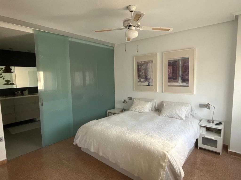 4 soverom Villa til salgs i Petrel / Petrer med garasje - € 388 612 (Ref: 9822477)