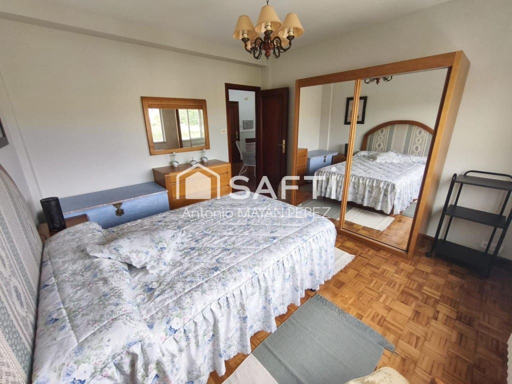 4 bedroom Villa for sale in Rianxo with garage - € 246,500 (Ref: 9824918)