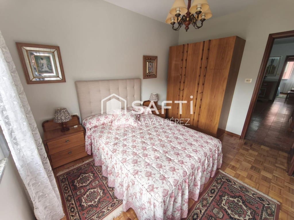 4 bedroom Villa for sale in Rianxo with garage - € 246,500 (Ref: 9824918)