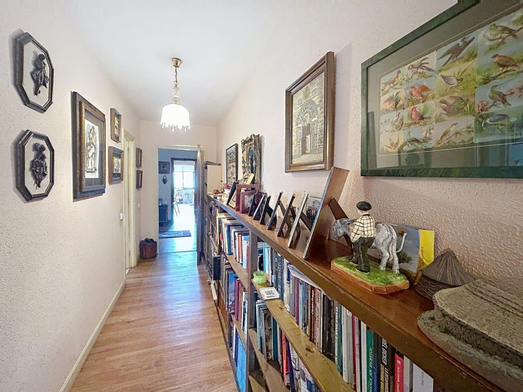Chalet de 5 habitaciones en Teo en venta con piscina garaje - 590.000 € (Ref: 9824919)