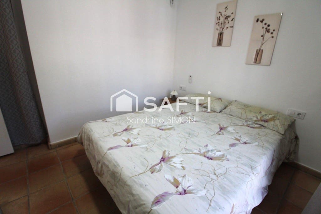 3 soveværelse Villa til salg i Lloret de Mar med swimmingpool - € 325.000 (Ref: 9824920)