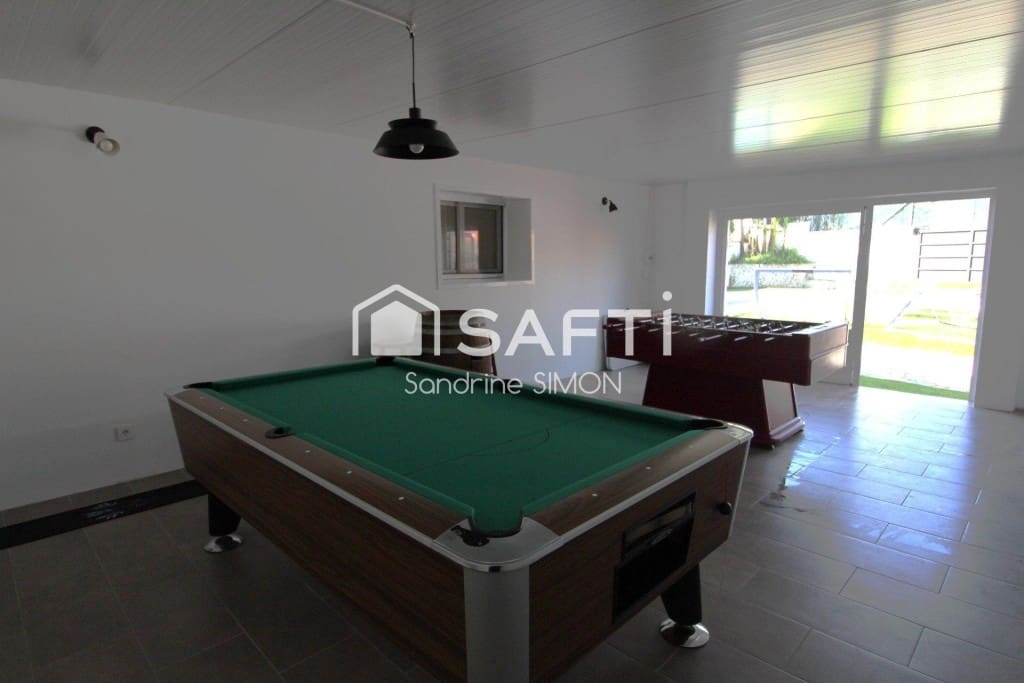 3 soveværelse Villa til salg i Lloret de Mar med swimmingpool - € 325.000 (Ref: 9824920)