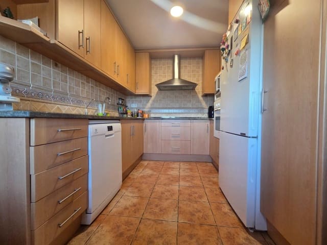 6 soveværelse Finca/Landehus til salg i Tordera med garage - € 849.900 (Ref: 9824921)