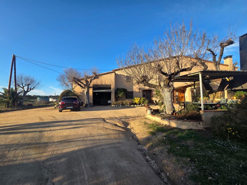 6 Zimmer Finca/Landgut zu verkaufen in Tordera mit Garage - 849.900 € (Ref: 9824921)
