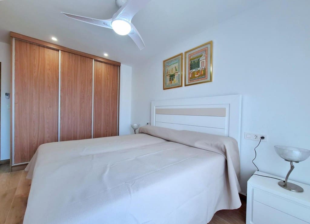 4 bedroom Villa for sale in Cartagena with pool garage - € 500,000 (Ref: 9824928)