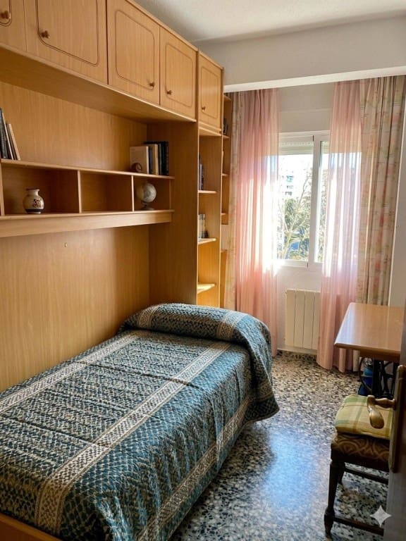 4 Zimmer Apartment zu verkaufen in Villena - 85.000 € (Ref: 9824930)