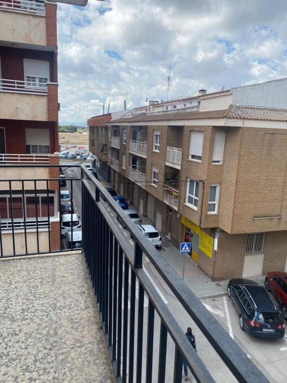 4 Zimmer Apartment zu verkaufen in Villena - 85.000 € (Ref: 9824930)