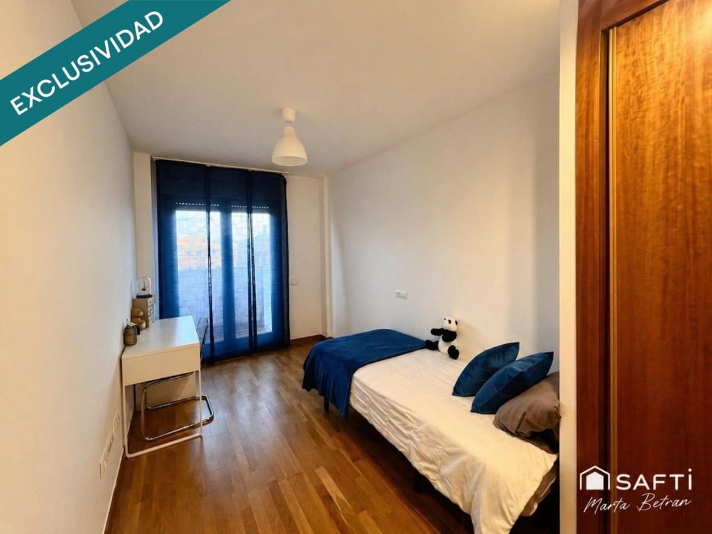3 bedroom Apartment for sale in Vilafranca del Penedes - € 289,000 (Ref: 9828913)