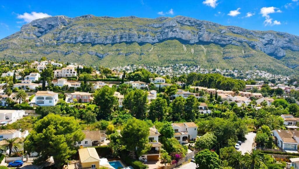 3 soveværelse Finca/Landehus til salg i Denia med swimmingpool garage - € 870.000 (Ref: 9828916)