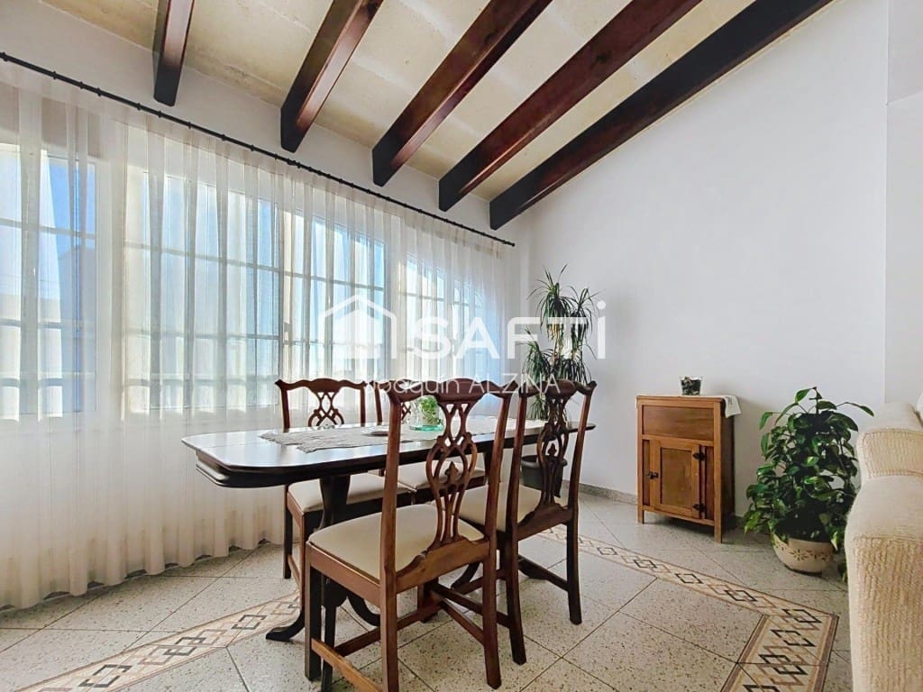 3 slaapkamer Villa te koop in Ciutadella de Menorca met zwembad garage - € 840.000 (Ref: 9831134)