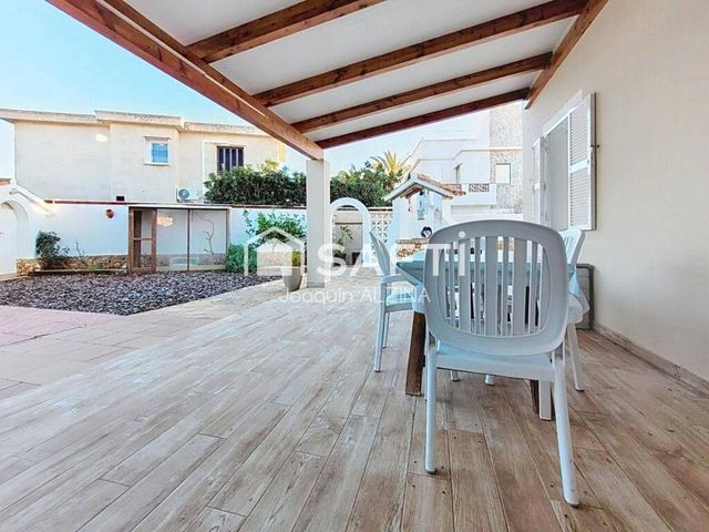 Chalet de 3 habitaciones en Ciutadella de Menorca en venta con piscina garaje - 840.000 € (Ref: 9831134)