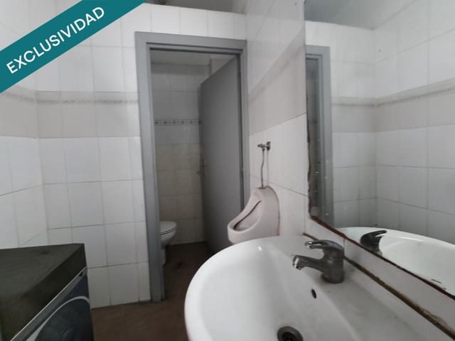 Erhverv til salg i Casas Verdes, Paterna - € 179.000 (Ref: 9831137)