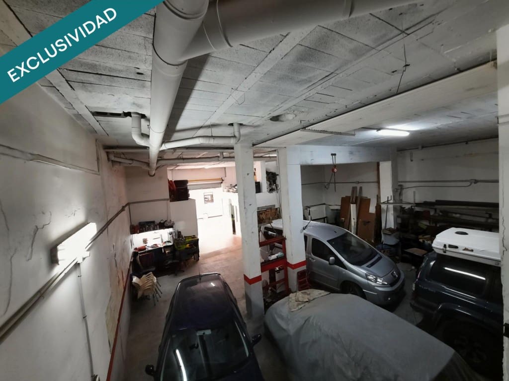 Erhverv til salg i Paterna - € 179.000 (Ref: 9831137)