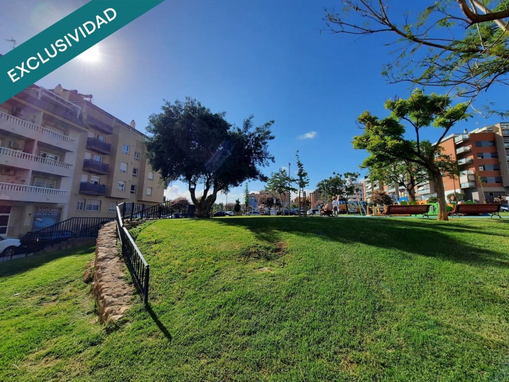 Erhverv til salg i Paterna - € 179.000 (Ref: 9831137)