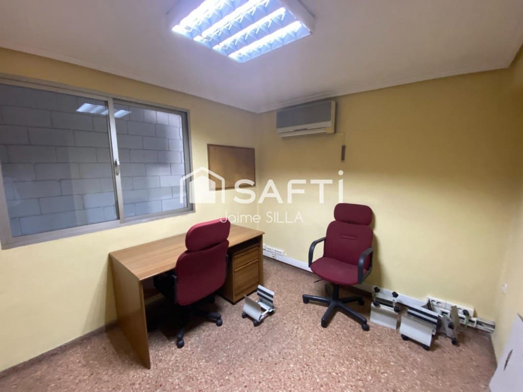 Kommersiell til leie i Xirivella med garasje - € 6 000 (Ref: 9831138)