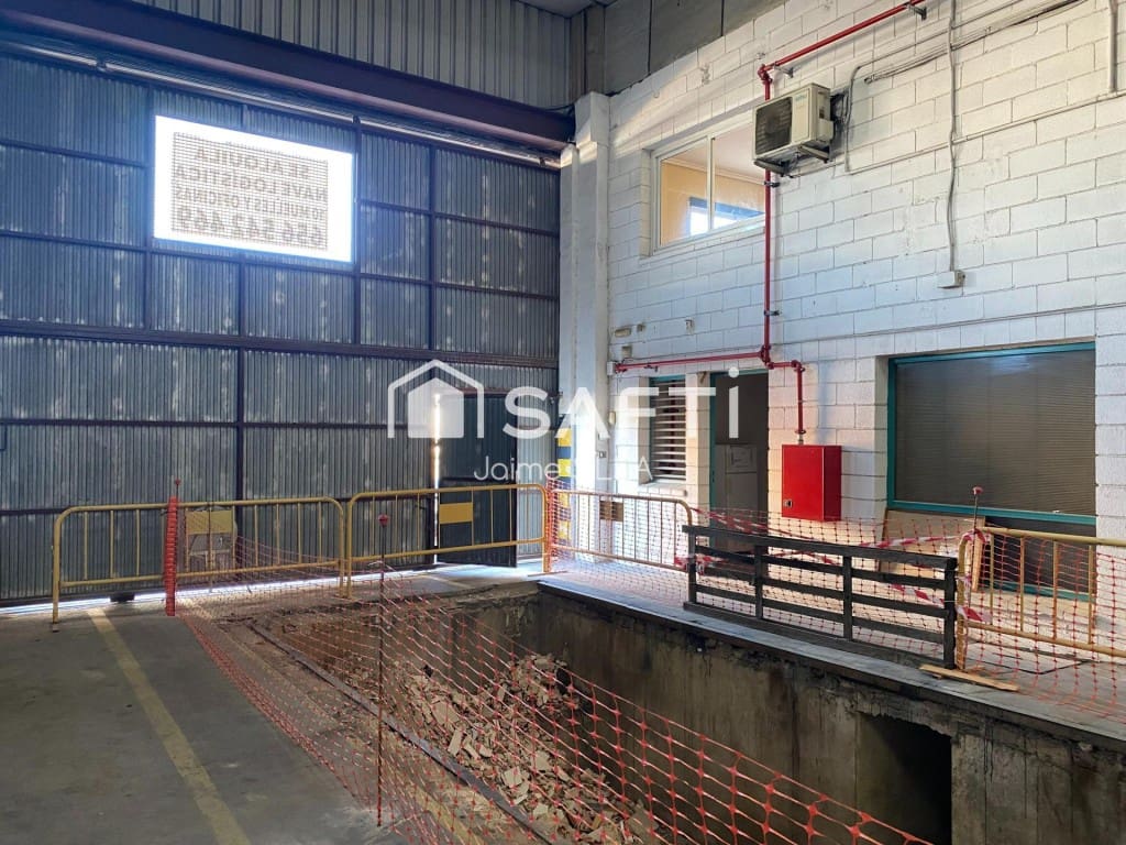Kommersiell til leie i Xirivella med garasje - € 6 000 (Ref: 9831138)