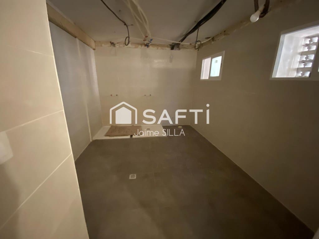 Kommersiell til leie i Xirivella med garasje - € 6 000 (Ref: 9831138)