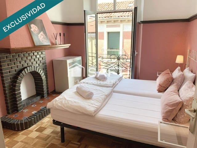 Commercial for sale in León city - € 155,000 (Ref: 9831140)