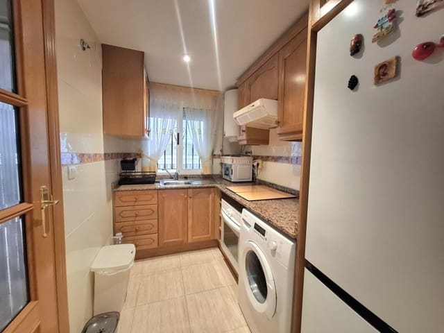 2 Zimmer Apartment zu verkaufen in Oropesa  mit Pool Garage - 135.000 € (Ref: 9831143)