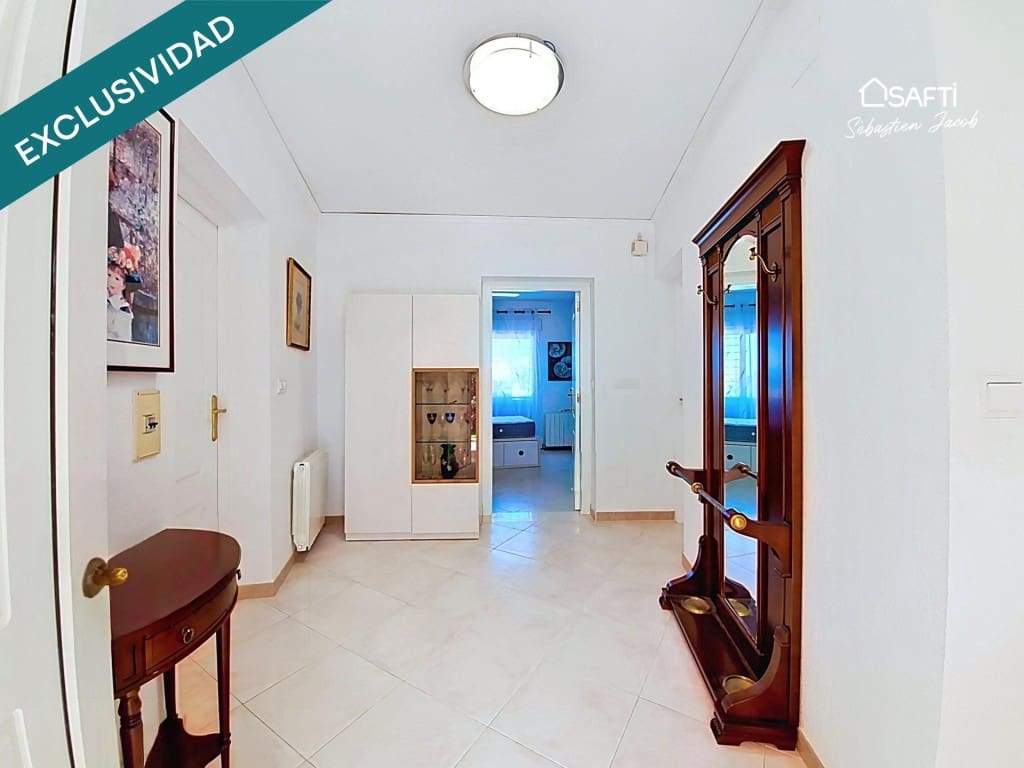 3 sovrum Villa till salu i Denia med pool garage - 850 000 € (Ref: 9831144)