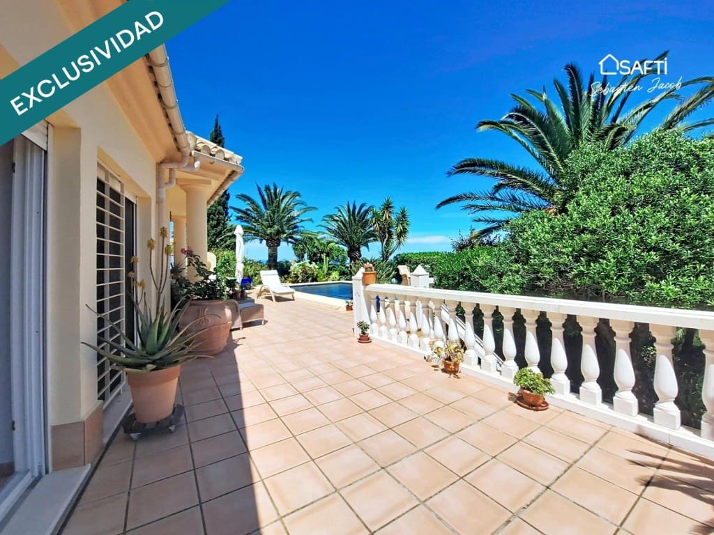 3 sovrum Villa till salu i Denia med pool garage - 850 000 € (Ref: 9831144)