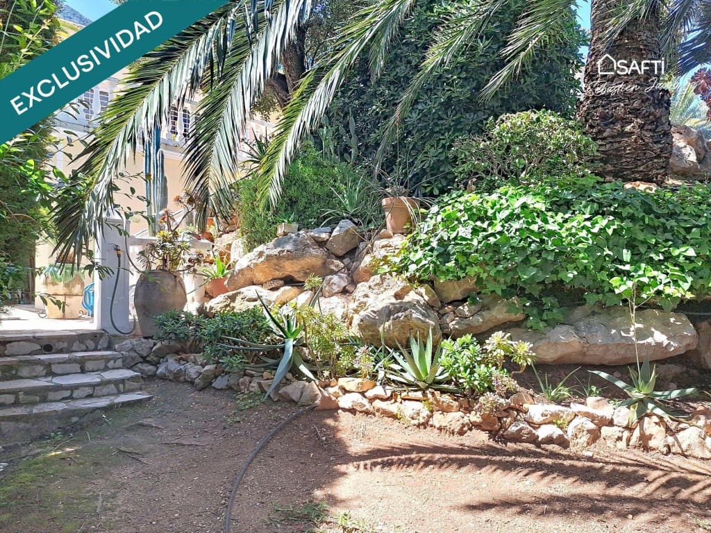 3 sovrum Villa till salu i Denia med pool garage - 850 000 € (Ref: 9831144)