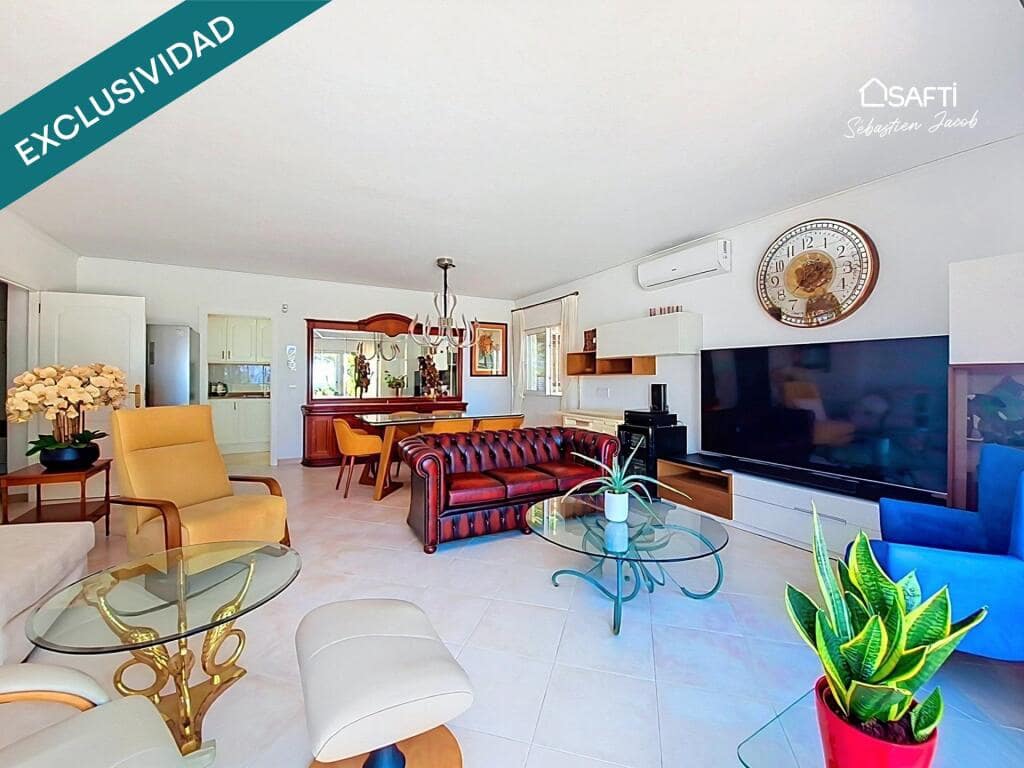 3 bedroom Villa for sale in Denia with pool garage - € 790,000 (Ref: 9831144)
